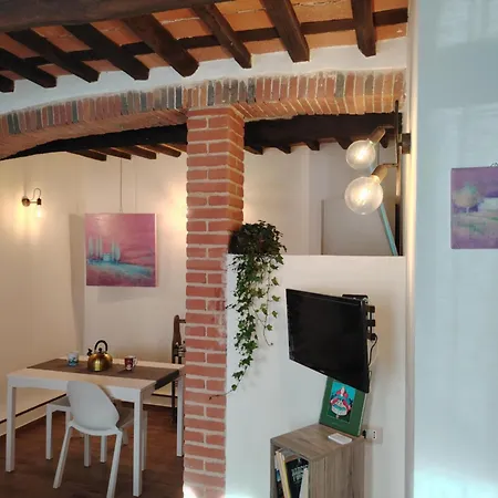 Claudia's La Appartamento